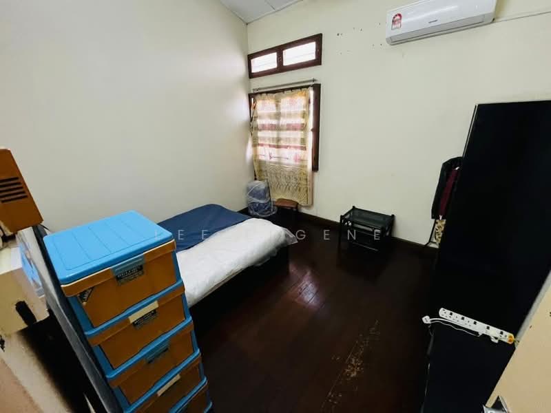 2-storey Terraced House for Sale in Taman Ipoh Grove (Ipoh) - Lee Eugene - PropertyGuru.com.my