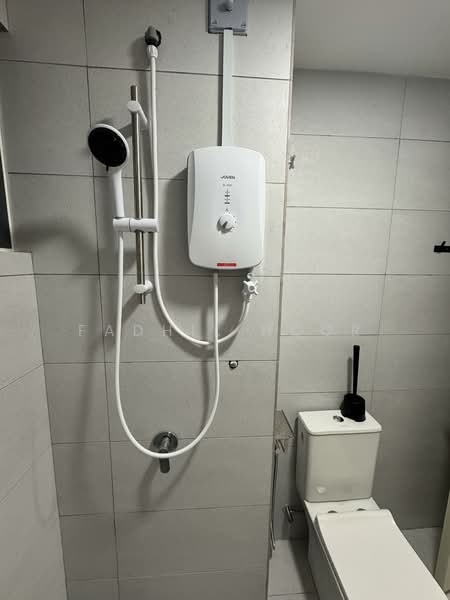 Seiring Residensi untuk Untuk Disewa - RM 1,680 /bulan, Feb 2026 - Bathroom - PropertyGuru.com.my