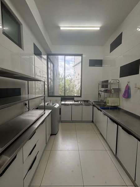 D'Summit Residences untuk Untuk Disewa - RM 2,399 /bulan, Mac 2026 - Kitchen - PropertyGuru.com.my