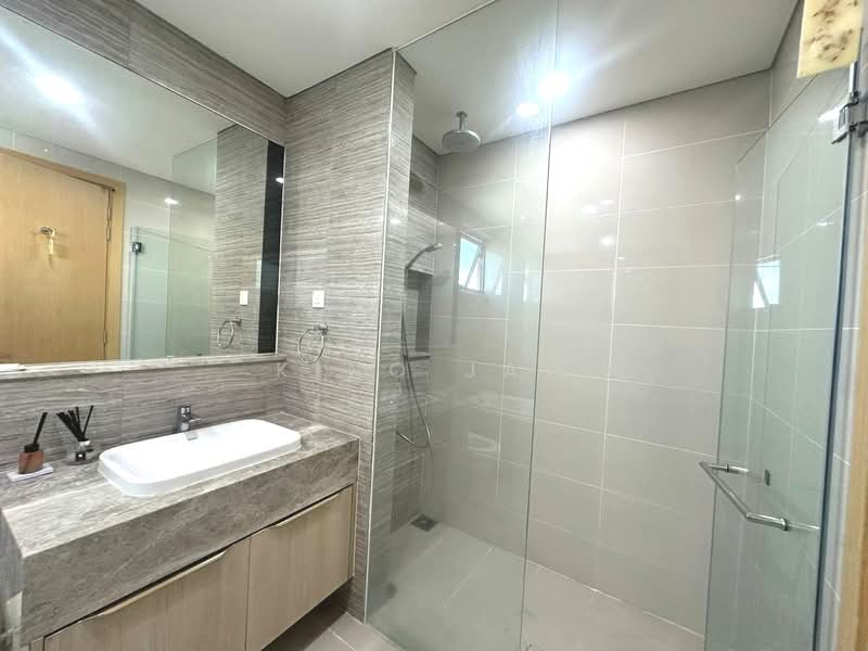 Service Residence for Rent at Southern Marina Residences - Kino Jaw - Bathroom - PropertyGuru.com.my