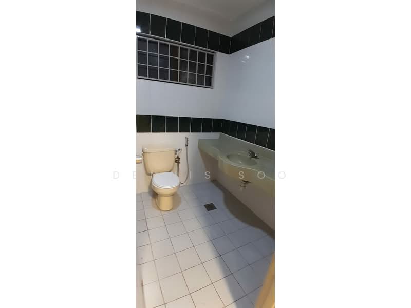 BU , BANDAR UTAMA, PETALING JAYA, SELANGOR untuk Untuk Disewa - RM 3,600 /bulan, Feb 2026 - Bathroom - PropertyGuru.com.my