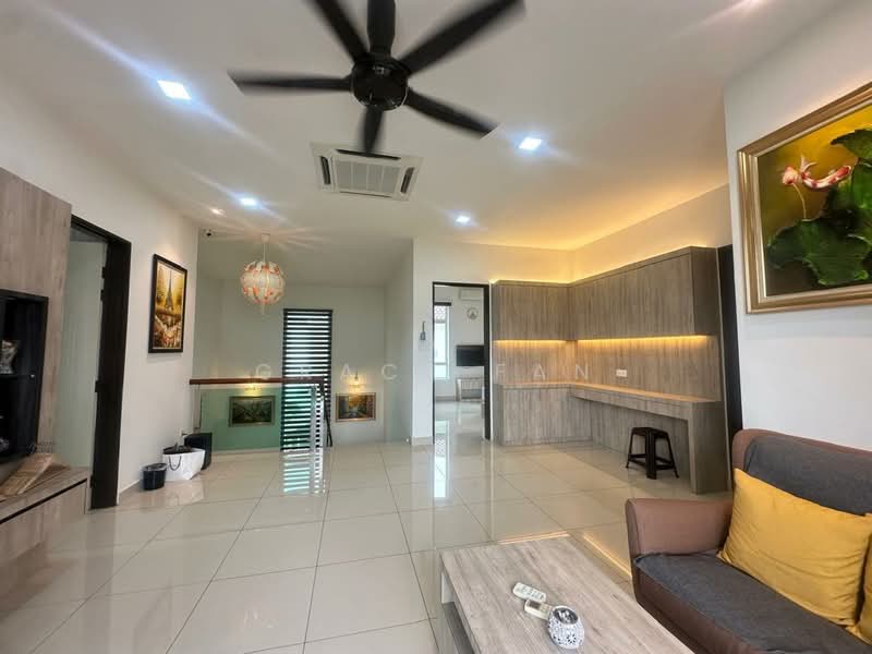 Bungalow for Sale in Taman Kluang Indah (Kluang) - Grace Fan - Living Room - PropertyGuru.com.my
