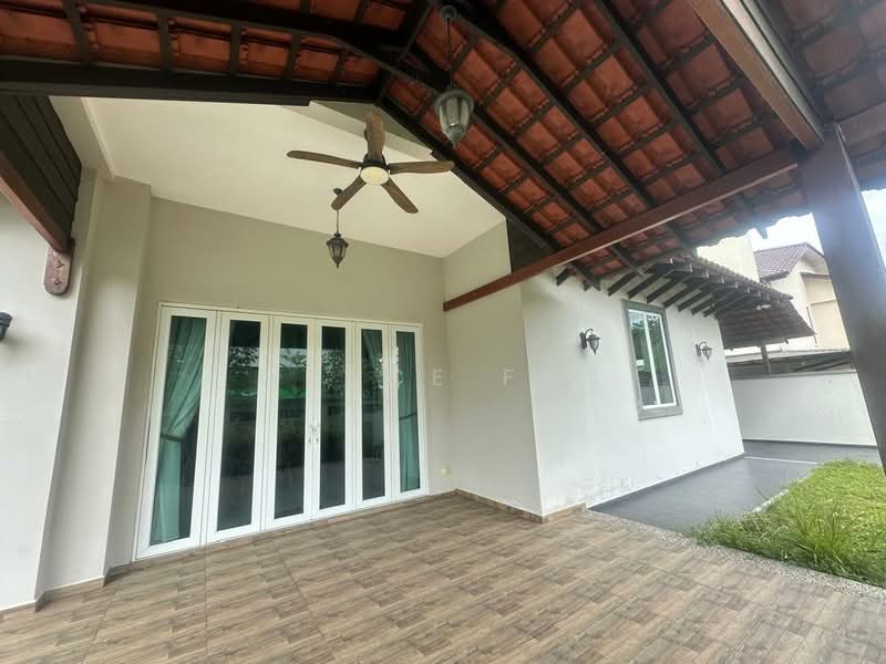 Bungalow for Sale in Taman Kluang Indah (Kluang) - Grace Fan - Exterior - PropertyGuru.com.my