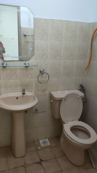 Apartment for Sale at Pandan Lake View - Paul Po - Bathroom - PropertyGuru.com.my