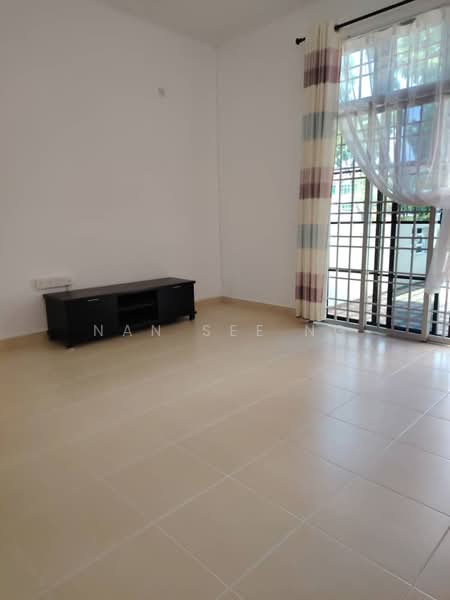 2-storey Terraced House for Sale in Butterworth (Penang) - Nan See Ng - Living Room - PropertyGuru.com.my