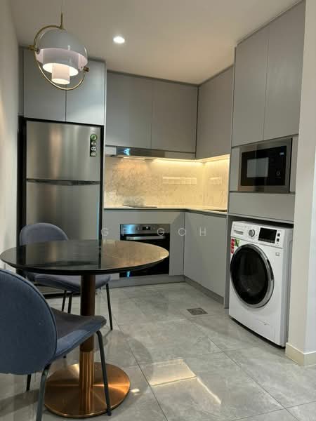 Ooak Serviced Apartments @ Kiara 163 untuk Untuk Disewa - RM 4,000 /bulan, Feb 2026 - Kitchen - PropertyGuru.com.my