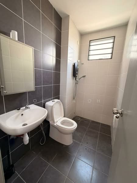 Rimbun Irama @ Seremban 2 untuk Untuk Disewa - RM 2,800 /bulan, Mac 2026 - Bathroom - PropertyGuru.com.my