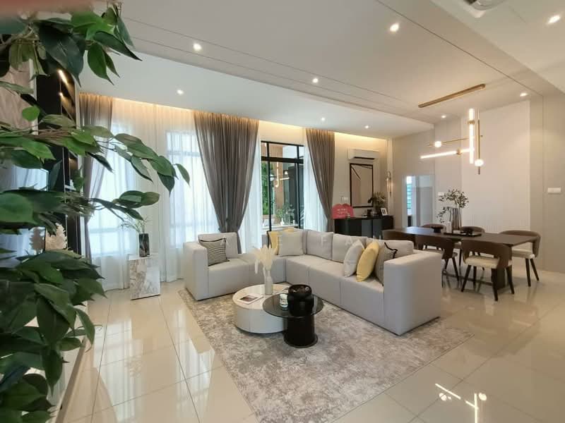 Cluster House for Sale in Kluang (Johor) - Grace Fan - Living Room - PropertyGuru.com.my