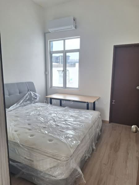 2-storey Terraced House for Sale in Beranang (Selangor) - Firdaus Dauz - Bedroom - PropertyGuru.com.my