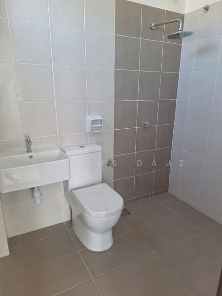 2-storey Terraced House for Sale in Beranang (Selangor) - Firdaus Dauz - PropertyGuru.com.my