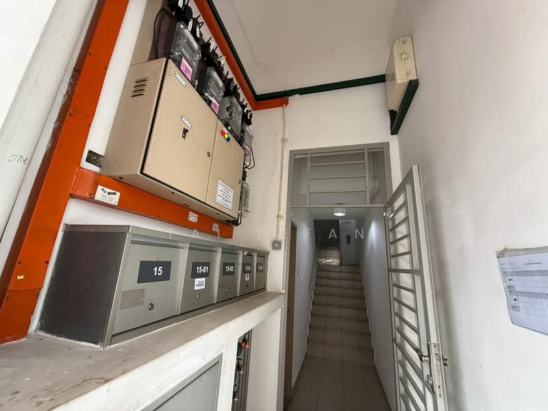 Shop / Office for Rent in Taman Mount Austin (Tebrau) - Tai Eefan - Entrance - PropertyGuru.com.my