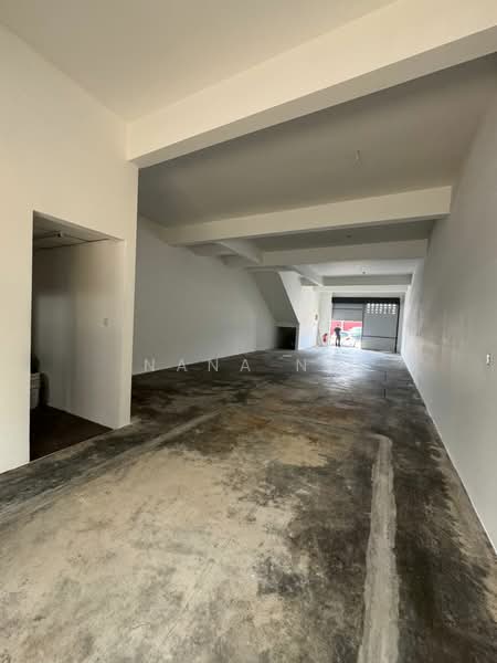 Shop / Office for Rent in Austin Crest (Johor Bahru) - Nana Ng - Interior - PropertyGuru.com.my