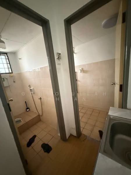 Jalan Pandan Prima 2 untuk Untuk Disewa - RM 2,500 /bulan, Feb 2026 - Bathroom - PropertyGuru.com.my