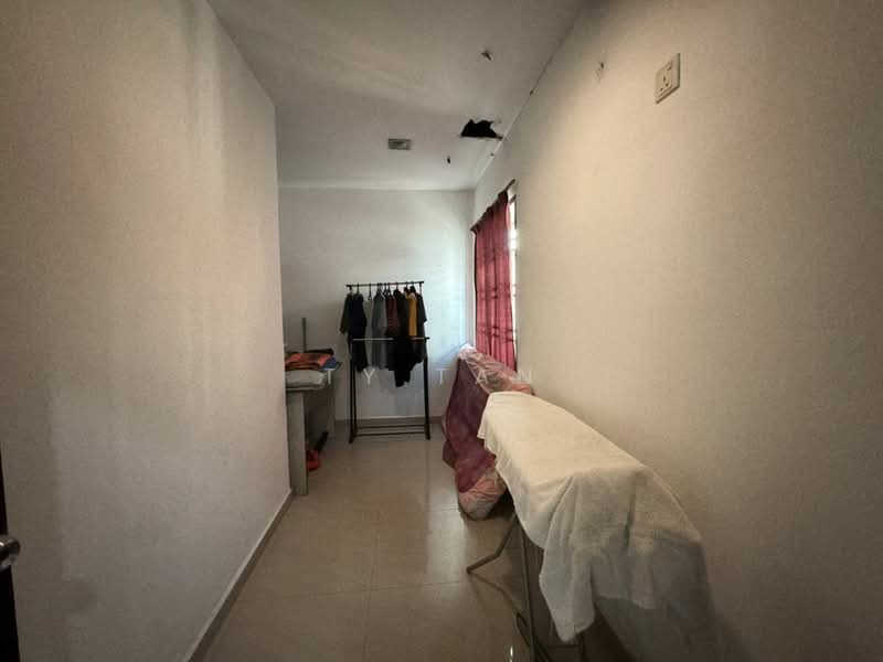 2.5-storey Terraced House for Sale in Taman Sutera Utama (Skudai) - Ty Tan - PropertyGuru.com.my