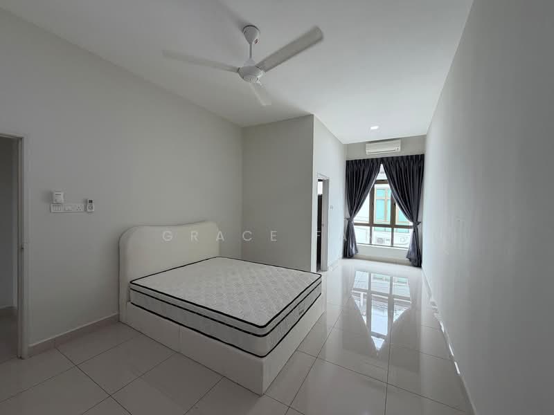 2-storey Terraced House for Rent in Taman Tasik Indah (Kluang) - Grace Fan - Bedroom - PropertyGuru.com.my