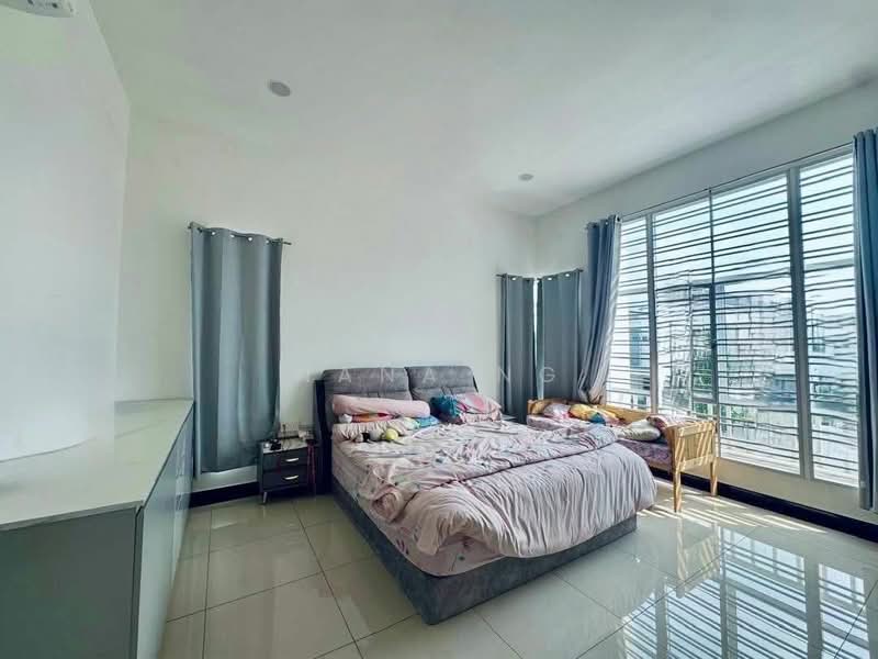 Cluster House for Sale in Setia Tropika (Johor Bahru) - Nana Ng - Bedroom - PropertyGuru.com.my