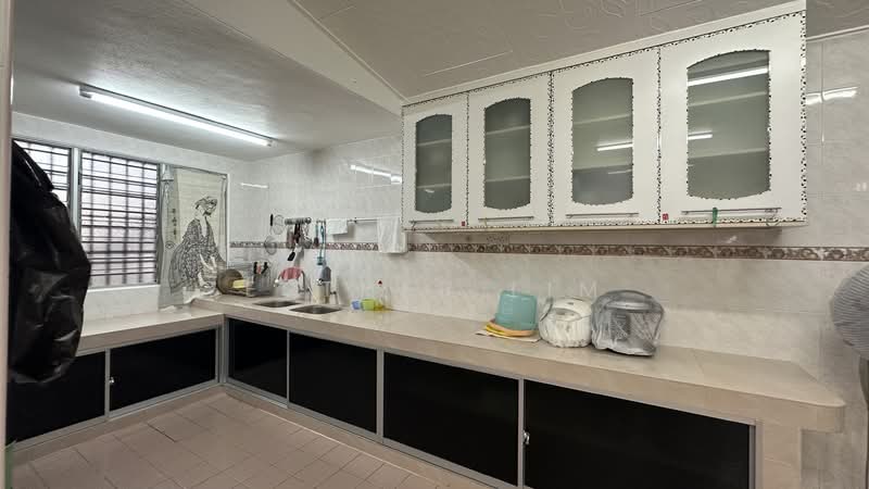 Desa Lawan Kuda untuk Untuk Dijual - RM 450,000, Mac 2026 - Kitchen - PropertyGuru.com.my