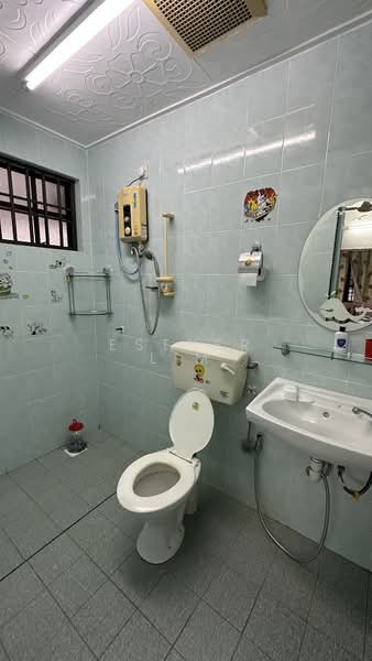 Desa Lawan Kuda untuk Untuk Dijual - RM 450,000, Mac 2026 - Bathroom - PropertyGuru.com.my