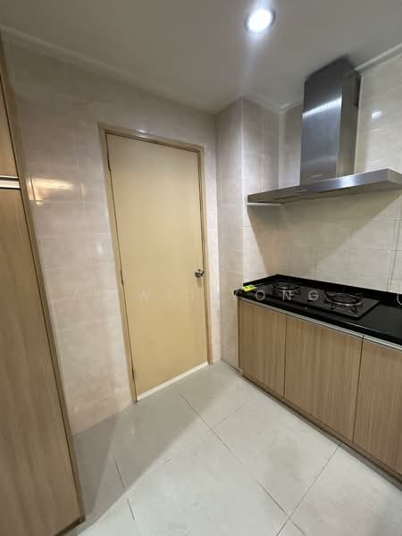 Desa Impiana untuk Untuk Disewa - RM 2,000 /bulan, Mac 2026 - Kitchen - PropertyGuru.com.my