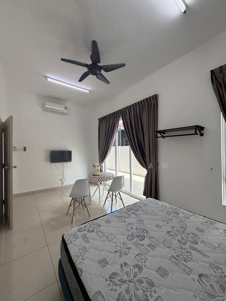 TAMAN KLUANG PERDANA untuk Untuk Disewa - RM 2,100 /bulan, Feb 2026 - Bedroom - PropertyGuru.com.my