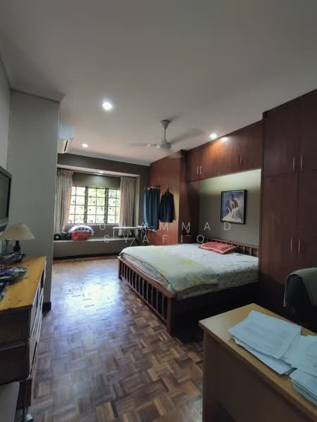 Usj 16 untuk Untuk Dijual - RM 1,050,000, Mac 2026 - Bedroom - PropertyGuru.com.my