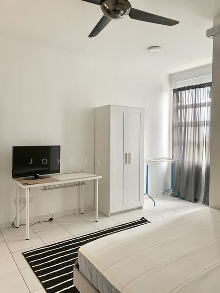 Condominium for Sale at Scott Towers @ Larkin JB - Joyceline Yii - Bedroom - PropertyGuru.com.my