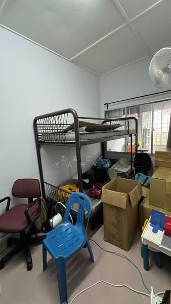 1-storey Terraced House for Sale in Bandar Rinching Seksyen 4 (Semenyih) - Zack Yahya - Bedroom - PropertyGuru.com.my