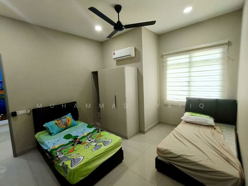 2-storey Terraced House for Sale in Kota Kemuning (Shah Alam) - Muhammad Syafiq - Bedroom - PropertyGuru.com.my