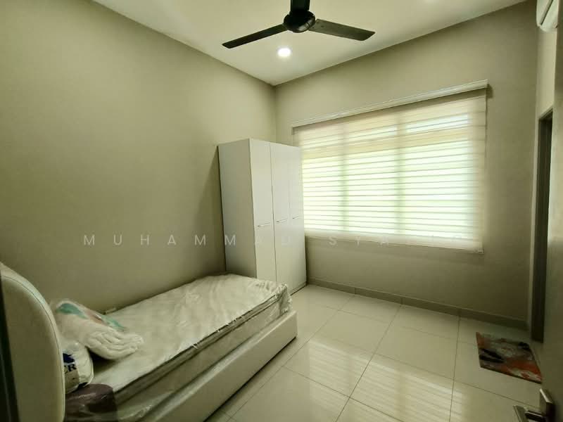 2-storey Terraced House for Sale in Kota Kemuning (Shah Alam) - Muhammad Syafiq - Bedroom - PropertyGuru.com.my