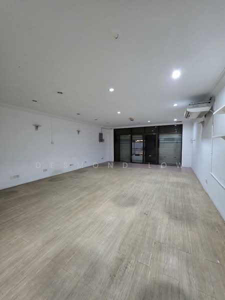 Shop / Office for Rent in Gelugor (Penang) - Desmond Low - PropertyGuru.com.my