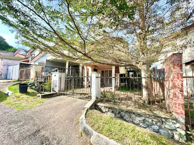 Batu Caves untuk Untuk Dijual - RM 810,000, Mac 2026 - Exterior - PropertyGuru.com.my