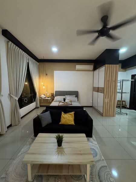 Service Residence for Rent at Molek Regency - Quinccy Lim - Bedroom - PropertyGuru.com.my