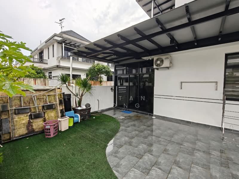 Terraced House for Sale in Johor Bahru (Johor) - Nelson Tan Poh Kiong - Exterior - PropertyGuru.com.my