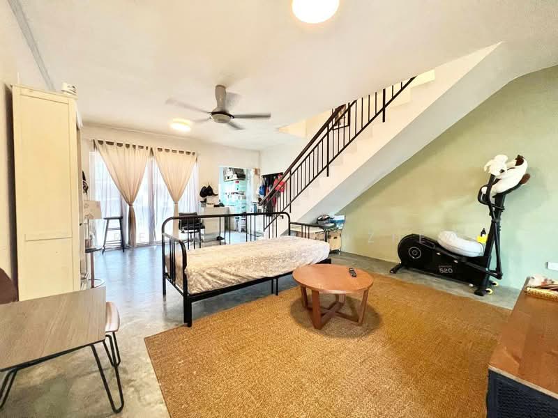 Taman Bukit Permata untuk Untuk Dijual - RM 810,000, Mac 2026 - Living Room - PropertyGuru.com.my