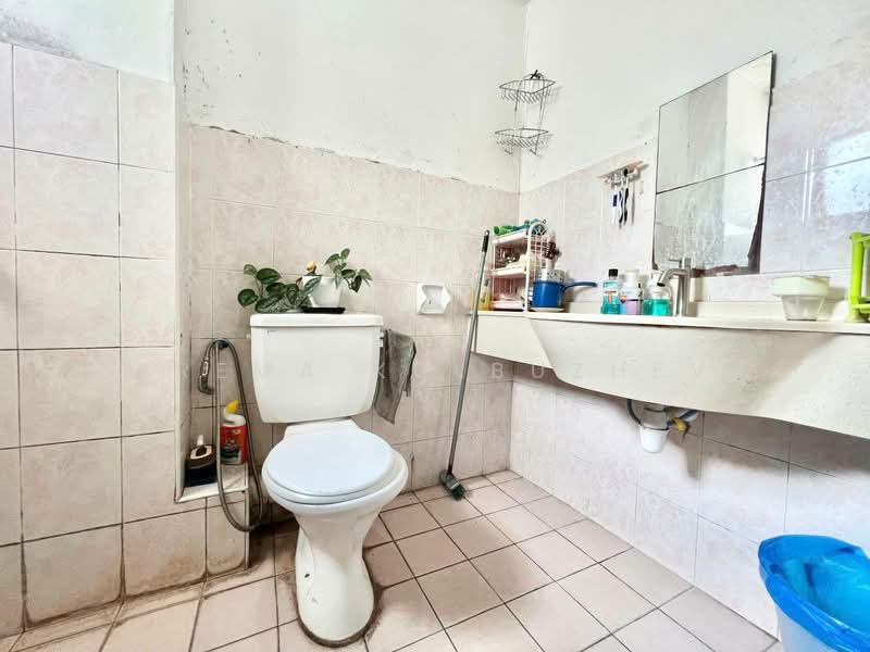 Taman Bukit Permata untuk Untuk Dijual - RM 810,000, Mac 2026 - Bathroom - PropertyGuru.com.my