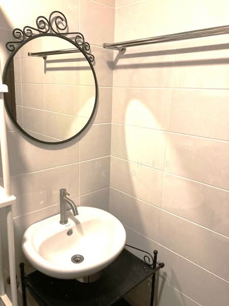 Service Residence @ Landmark Residence 1 untuk Untuk Disewa - RM 1,400 /bulan, Mac 2026 - Bathroom - PropertyGuru.com.my