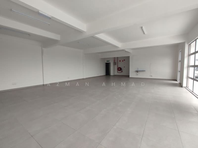 Factory for Rent in Bandar Baru Nilai (Nilai) - Azman Ahmad - Interior - PropertyGuru.com.my