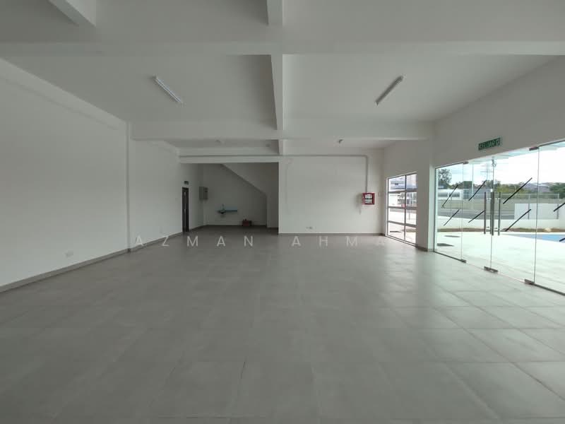 Factory for Rent in Bandar Baru Nilai (Nilai) - Azman Ahmad - Entrance - PropertyGuru.com.my