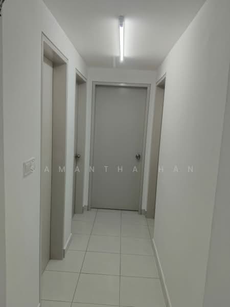 Apartment for Rent at Residensi Riamas - Samantha Han - Corridor - PropertyGuru.com.my