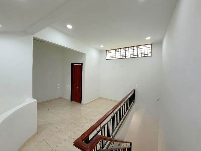 1.5-storey Terraced House for Sale in Taman Pulai Utama (Skudai) - Calvin Lee - Interior - PropertyGuru.com.my