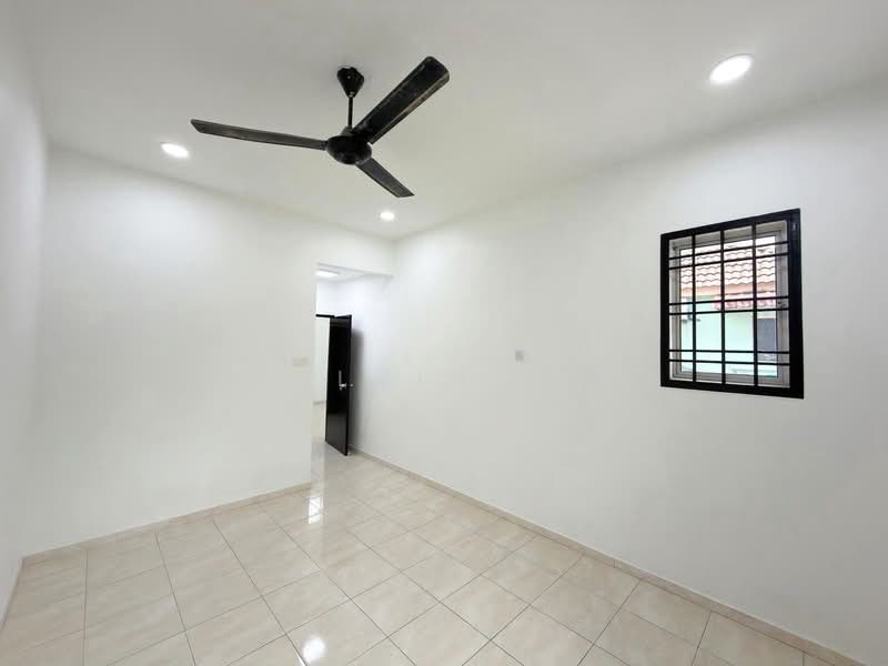 1.5-storey Terraced House for Sale in Taman Pulai Utama (Skudai) - Calvin Lee - PropertyGuru.com.my