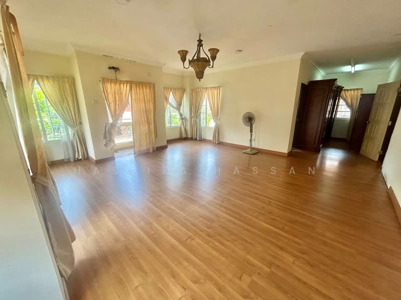 Bungalow for Sale in Putrajaya (Putrajaya) - Hasliza Hassan - Living Room - PropertyGuru.com.my