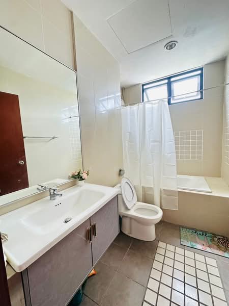 Service Residence for Sale at The Heritage Residence - SK Kok - Bathroom - PropertyGuru.com.my