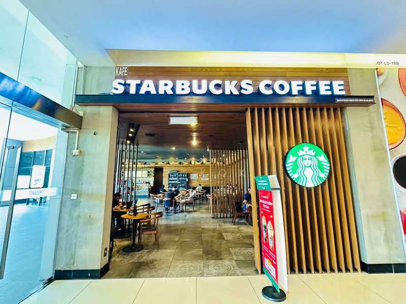 Service Residence for Sale at The Heritage Residence - SK Kok - Entrance - PropertyGuru.com.my