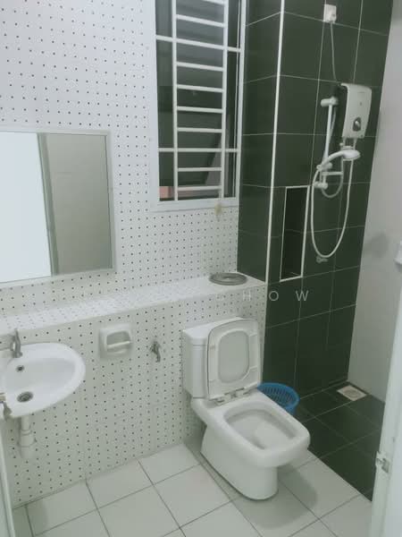 Service Residence for Sale at The Sky Executive Suites - Irise Chow - Bathroom - PropertyGuru.com.my