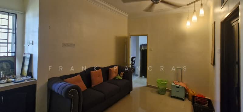 Terraced House for Sale in Bandar Botanic (Klang) - Frank Pancras - Living Room - PropertyGuru.com.my
