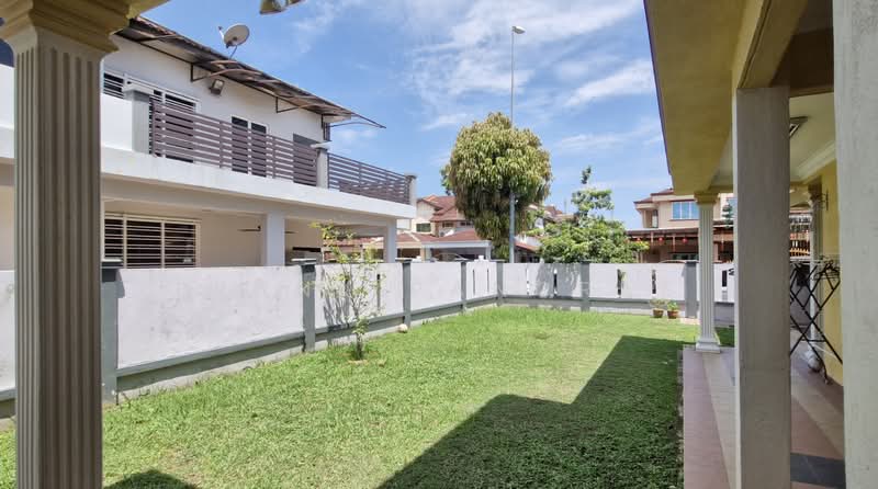 Terraced House for Sale in Bandar Botanic (Klang) - Frank Pancras - Exterior - PropertyGuru.com.my