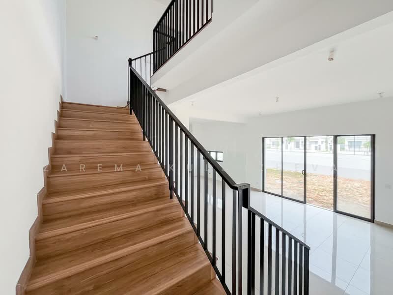 Sejati Lakeside 2 untuk Untuk Dijual - RM 1,800,000, Mac 2026 - Interior - PropertyGuru.com.my