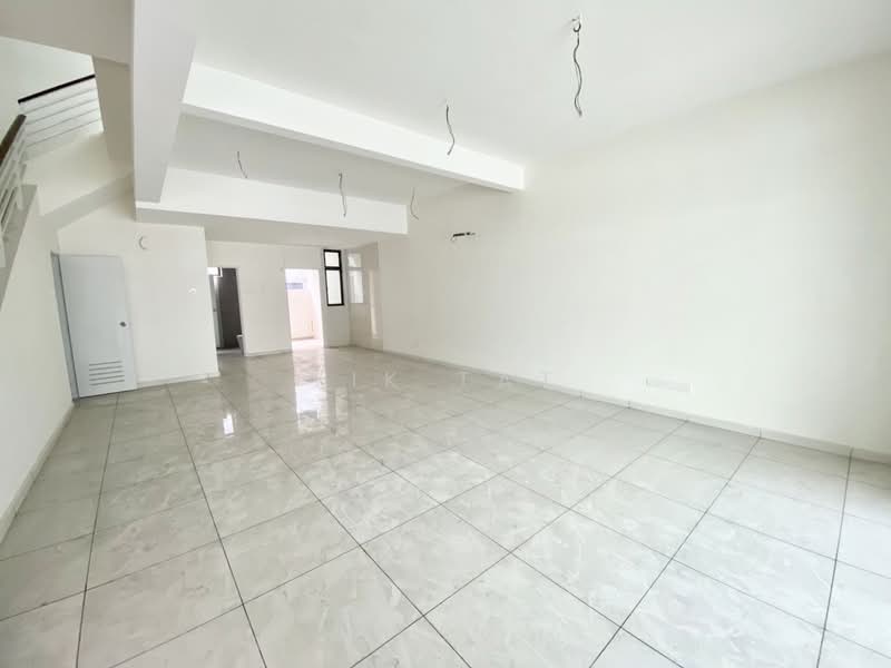 Rumah Teres 2 Tingkat untuk Dijual di Taman Sutera Utama (Skudai) - Yik Tat - PropertyGuru.com.my
