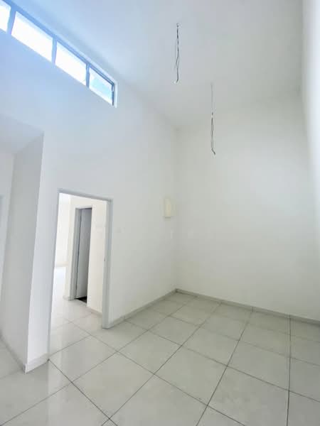 Rumah Teres 2 Tingkat untuk Dijual di Taman Sutera Utama (Skudai) - Yik Tat - PropertyGuru.com.my